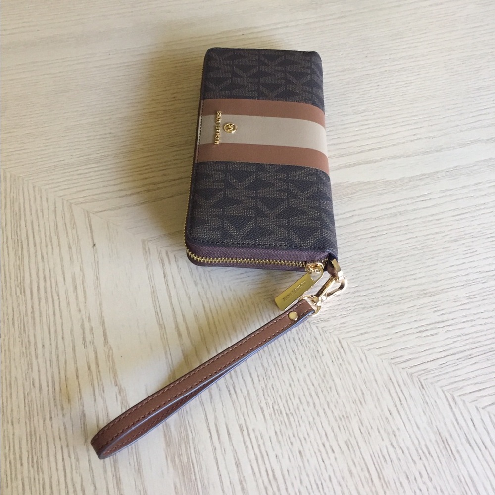 Michael Kors Center Stripe Brown Wallet, Wristlet - Picture 2 of 11
